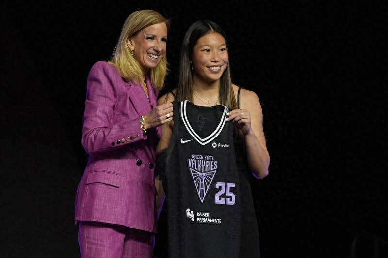 Despite being selected in the WNBA draft with a championship halo, Chen Zirou did not make it to the official lineup