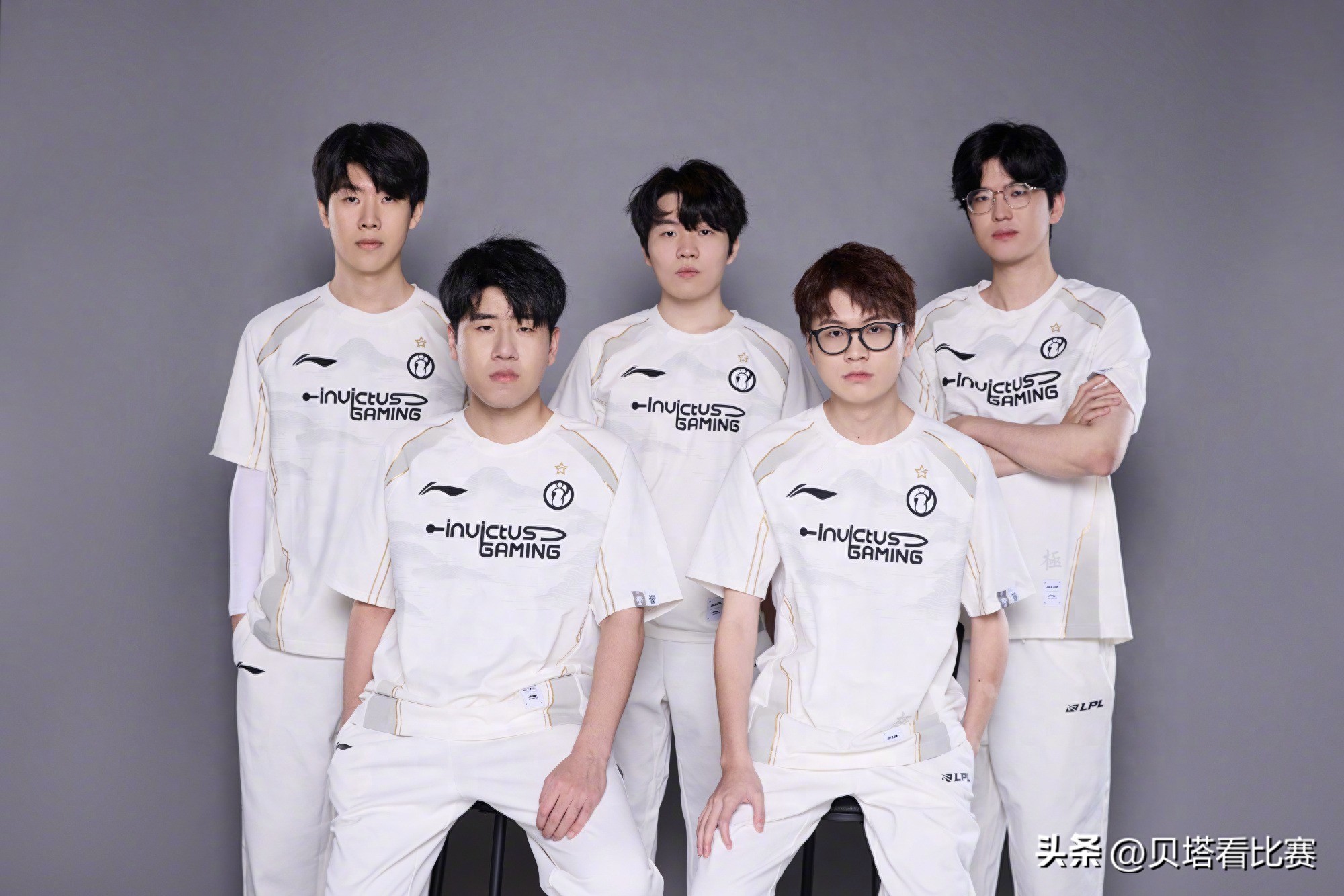Congratulations IG! Sweep EDG and advance to the playoffs! Rooki burns himself out, and EDG loses out the game
