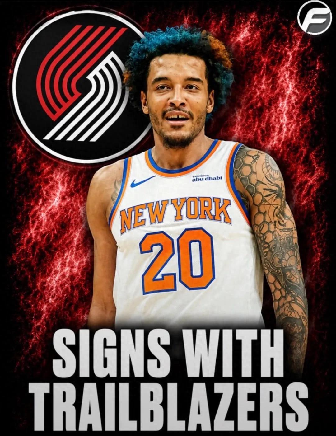 Signed, signed! Joining the Trail Blazers! The talented No. 9 pick teams up with Yang Hansen.