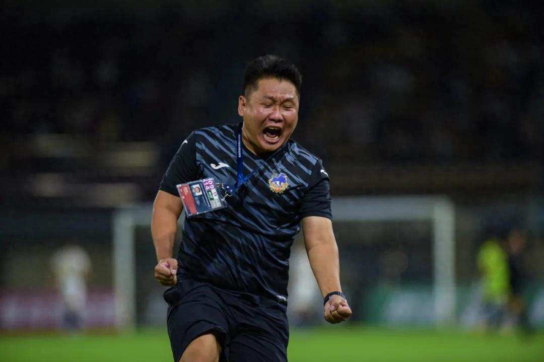 重慶銅梁龍中超主場已確定,詳解新任主帥為何選擇劉建業