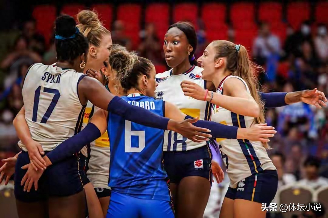 A crushing 3-0 defeat! Italy sweeps Germany with a 33-match unbeaten streak, three teams advance to quarterfinals, Chinese women&#39;s volleyball faces a challenge