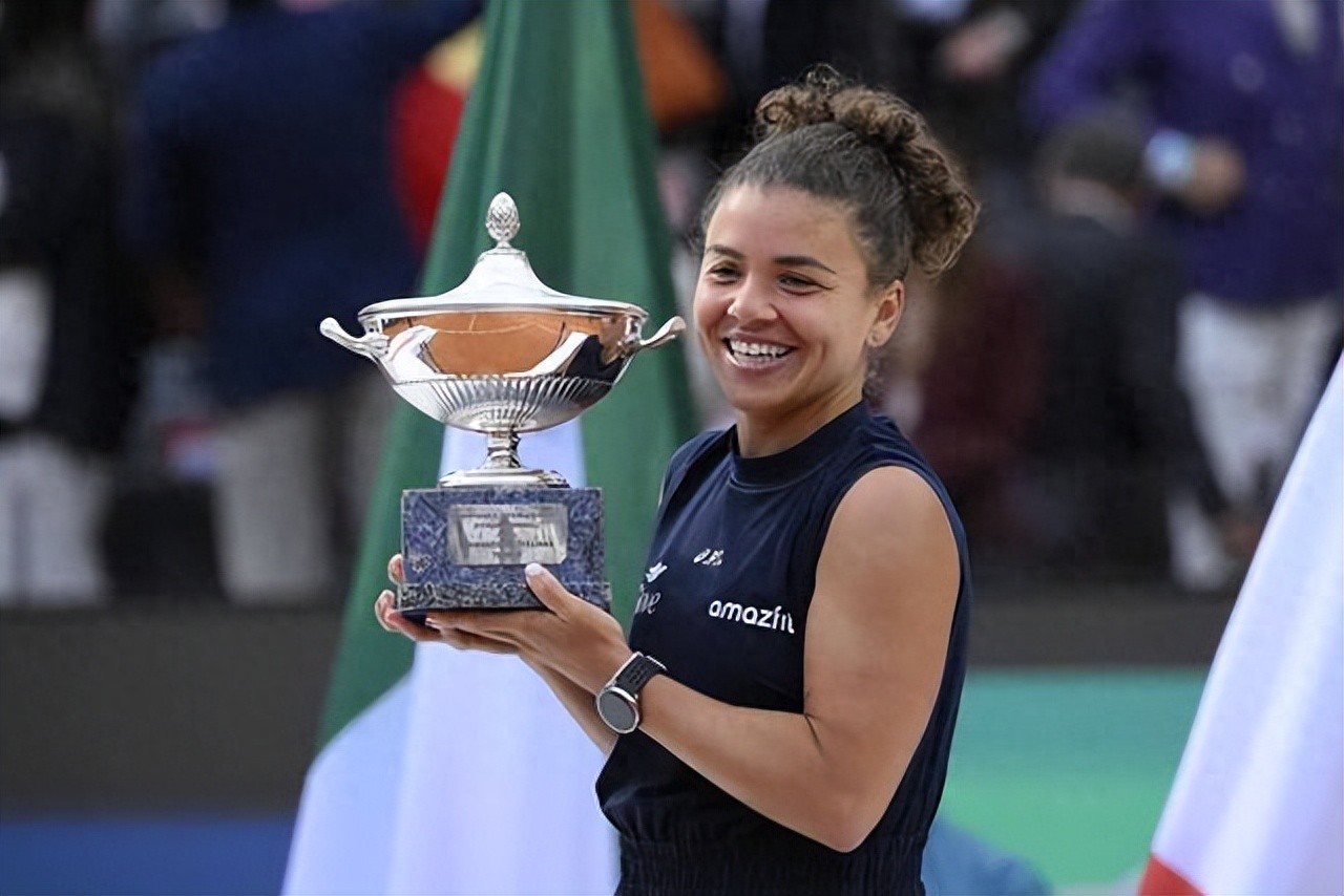 After the 2025 Italian tennis tournament was sealed with the small and broad Paulini, the president was very excited for her