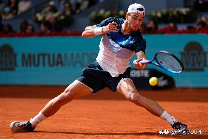 ATP Madrid Masters: Musetti beats De Minaur again to reach the top 10 for the first time in the world rankings