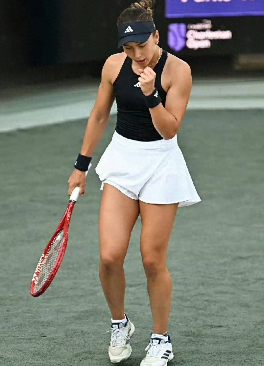 Jovic expresses gratitude to Djokovic for his guidance: He has watched many of my matches, and I learned my return of serve from him!