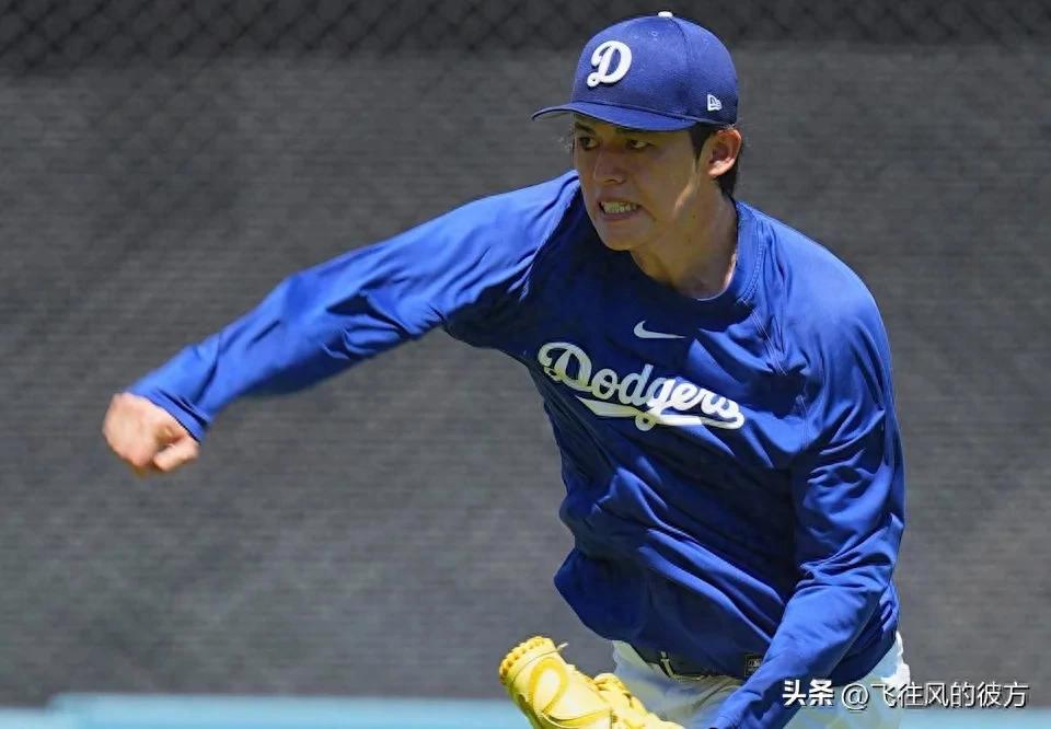 Roki Sasaki&#39;s return as a starting pitcher is considered &#34;quite challenging,&#34; says Dodgers&#39; manager: no plans yet to move him to the bullpen.