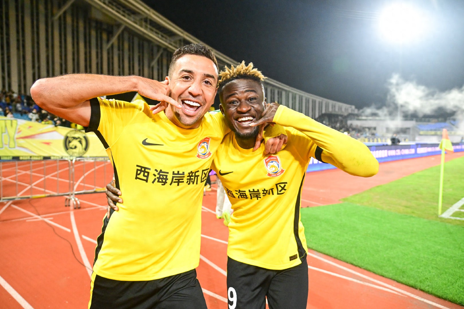 Qingdao West Coast: Blocking Strong Opponents to Enhance Their Own Strength