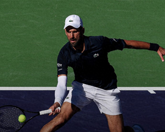 Djokovic lavishes praise on Alcaraz, Sinner easily defeats Shapovalov, Sabalenka and Anisimova serve up bagels.