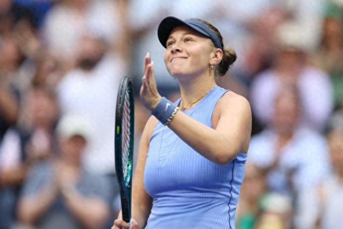 The &#34;Medicine Child&#34; breaks Osaka&#39;s streak to claim an $18 million prize, netizens say: helping her &#34;mom&#34; defeat the bookmakers at the US Open.