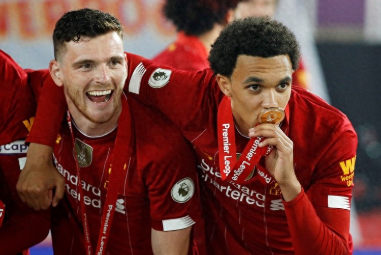 Liverpool signed Robertson for 9 million euros in 2017 and promoted Arnold, but their 86.9 million euro replacement plan in 2025 failed.