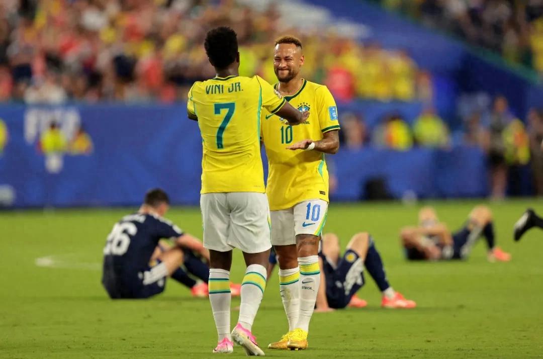 "The 'idol' has returned, and Brazil's World Cup has truly begun.