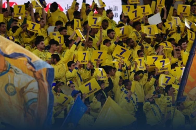 Cristiano Ronaldo has been absent due to a strike, while Mané keeps scoring consecutively; Al-Nassr beats Al-Ittihad 2-0 to secure a sixth straight win, trailing Al-Hilal by just one point.