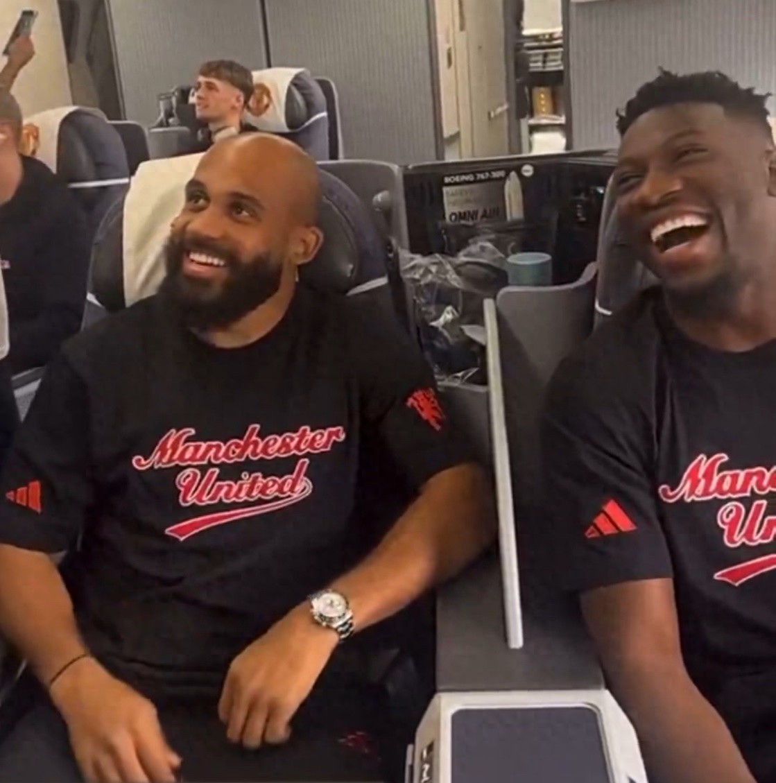 Manchester United announces the squad for their tour in the USA: Three new signings travel while Garnacho is left out, Onana and Lima join the team.