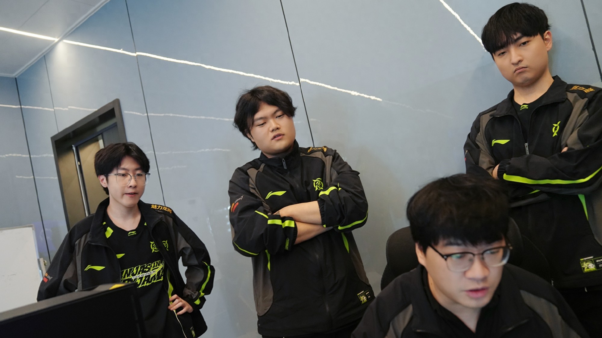 The weakest foreign player in the LPL Peak Group has emerged! Nightmare's 1-for-5 performance cost the match, and fans are collectively calling for a substitution.