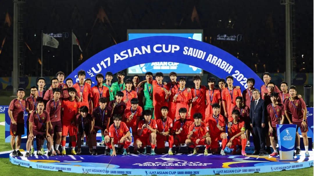 After six months of blocked transfers for the 09 national team players, it is urgent to clarify the qualification system for the National Games.