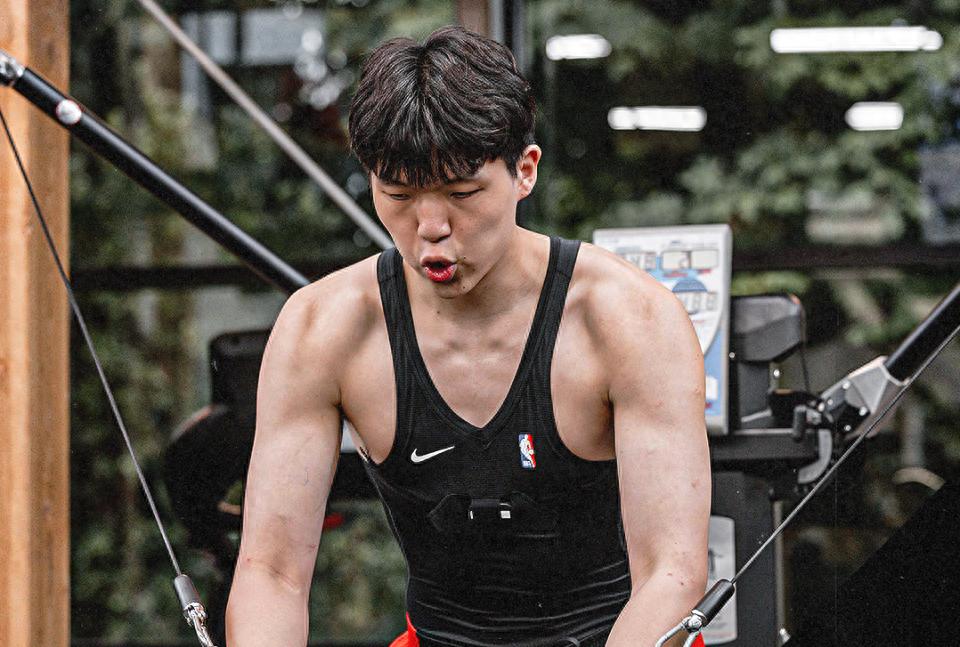 Official Team Reporter: It’s unlikely for Yang Hansen to take Healthy Lowe’s spot; the Trail Blazers won’t rush to pressure him