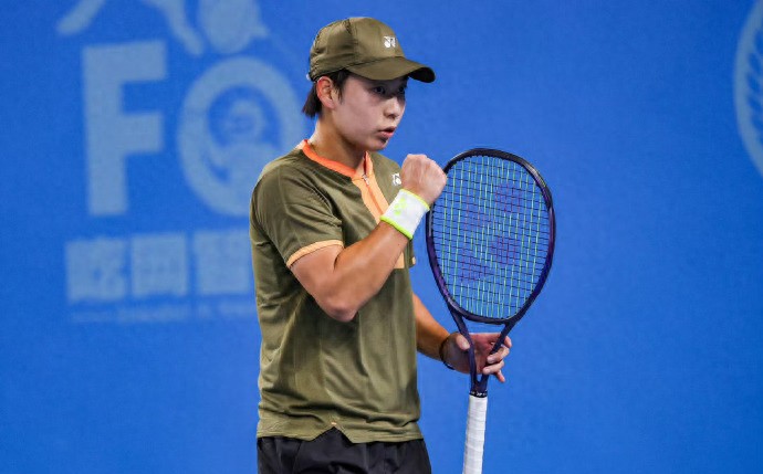 The Australian Open battle is approaching; out of nine players competing, how many will break through?