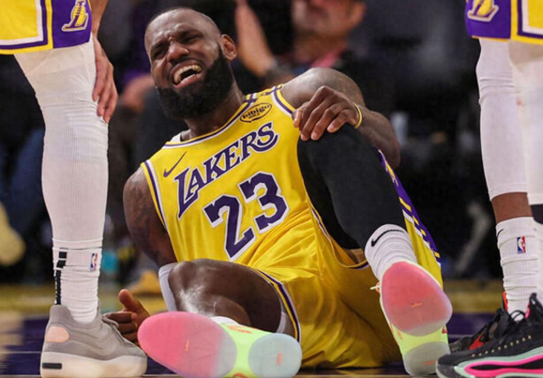 Even if you have a G6, you can't beat it! James suffered a second-degree medial collateral ligament sprain in his left knee and is expected to recover in 3-5 weeks