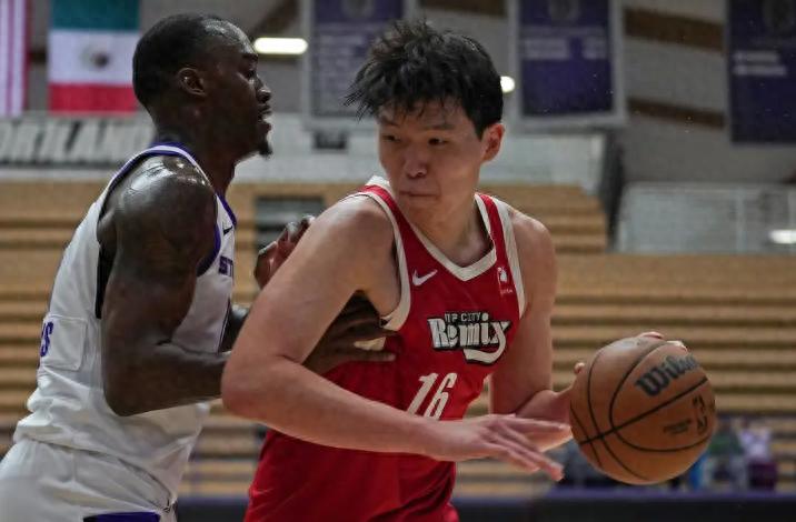 The Trail Blazers have officially assigned Yang Hansen to the G League! Today, he will compete for the Rip City Remix against the Oklahoma City Blue, averaging 16 points, 9 rebounds, and 3 assists per game in the G League.