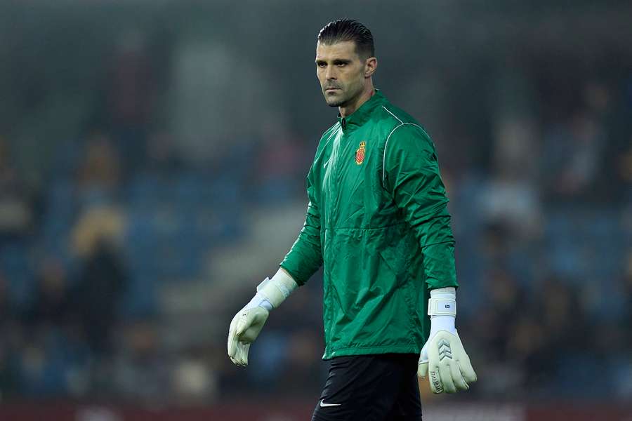 Cuellar ahead of match