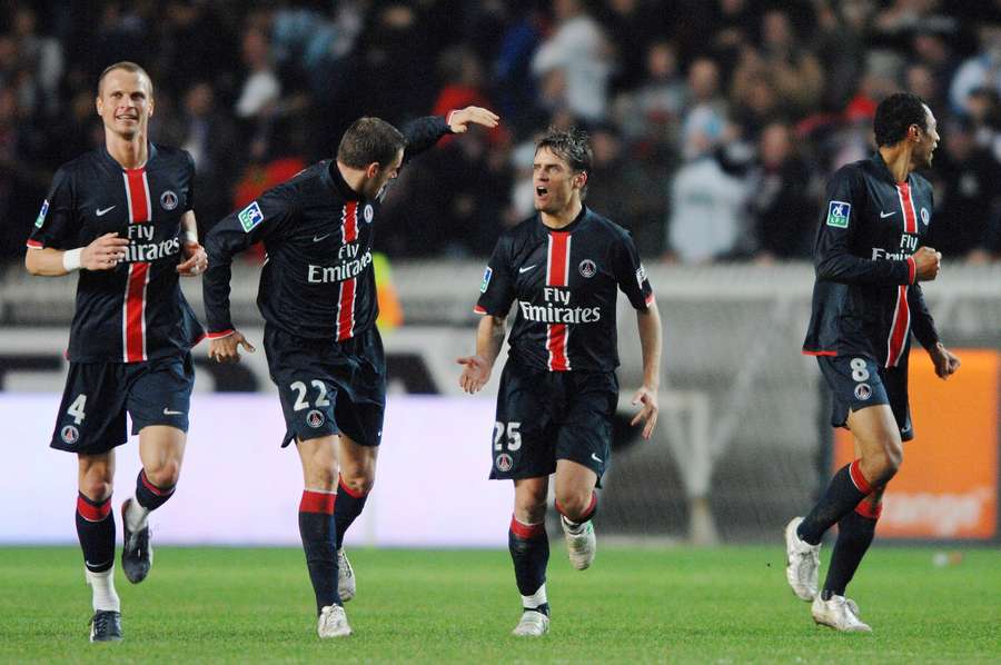 David Rozehnal, Sylvain Armand, Jerome Rothen and Edouard Cisse celebrate a goal against Monaco. David Rozehnal, Sylvain Armand, Jerome Rothen and Edouard Cisse celebrate a goal against Monaco.