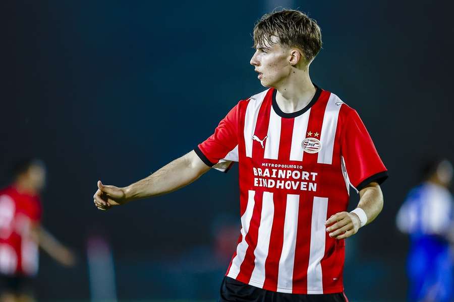 Mikkel Bro Hansen in action for Jong PSV Mikkel Bro Hansen in action for Jong PSV