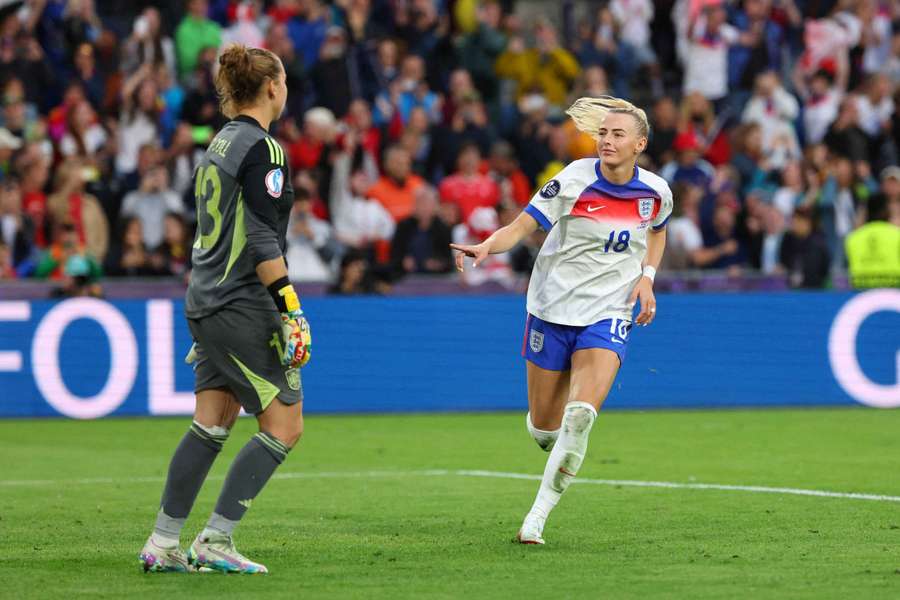 England's Chloe Kelly celebrates