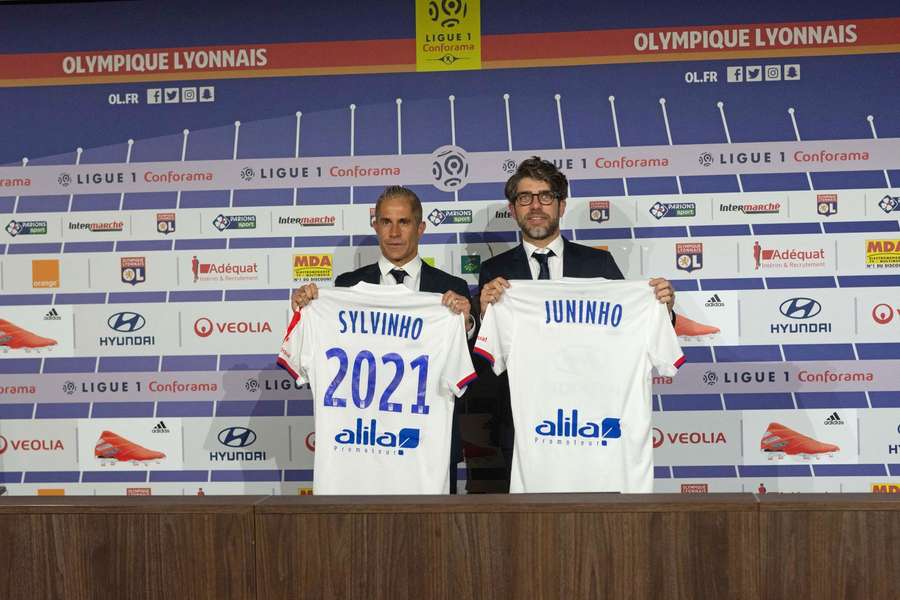 Sylvinho and Juninho worked together at Lyon.