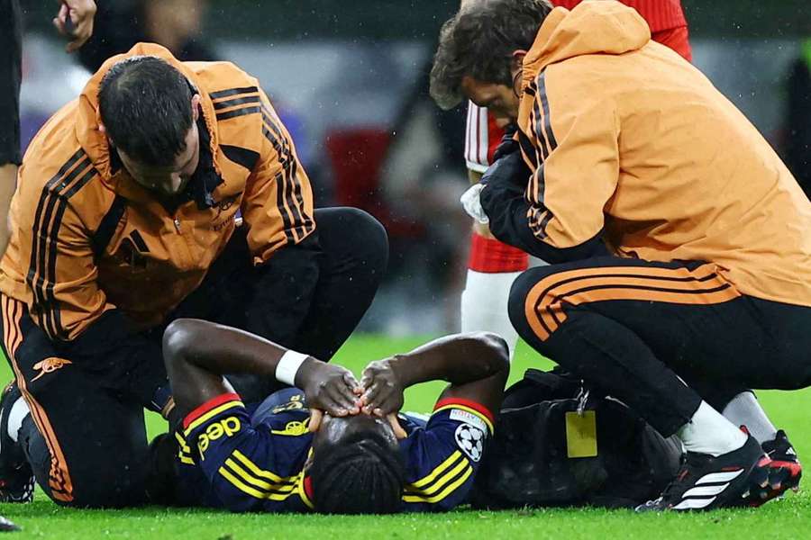 Bukayo Saka injured his thigh in midweek against Bayern Bukayo Saka injured his thigh in midweek against Bayern