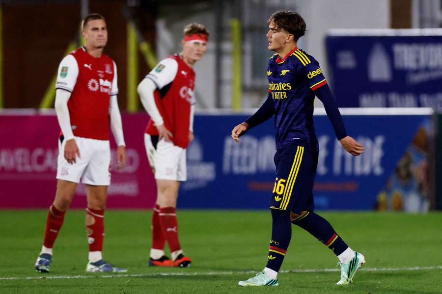 Max Dowman was sent off in Arsenal's EFL Cup fourth-round defeat to Fleetwood Max Dowman was sent off in Arsenal's EFL Cup fourth-round defeat to Fleetwood