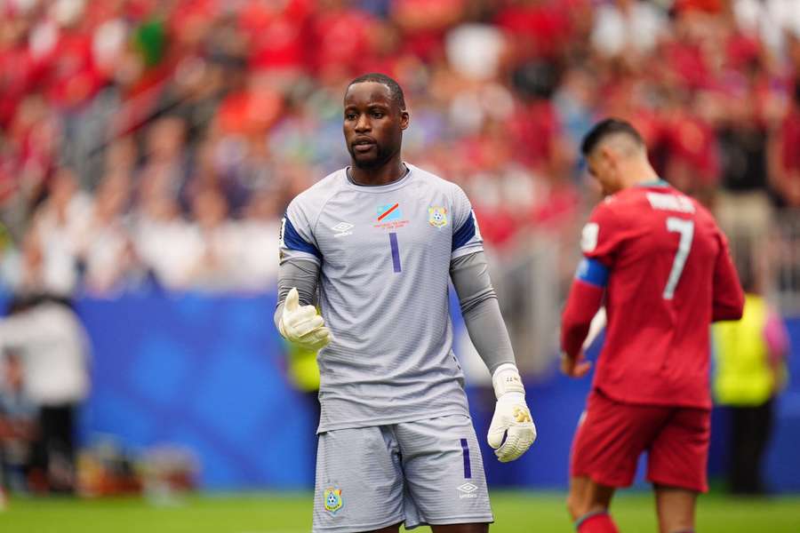 Mpasi against Portugal