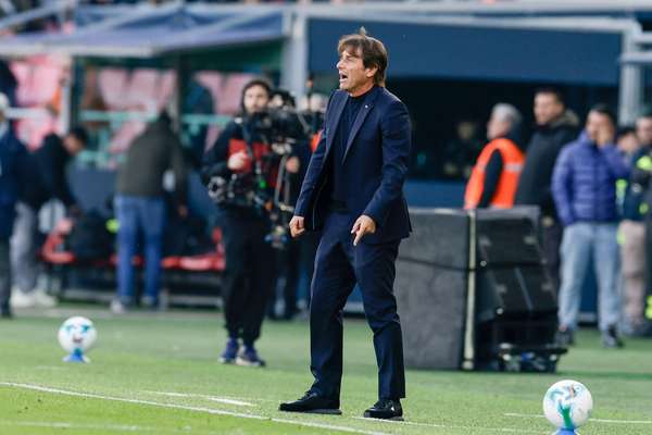 Conte confronts familiar post-title challenges at Napoli following harsh criticism of the club