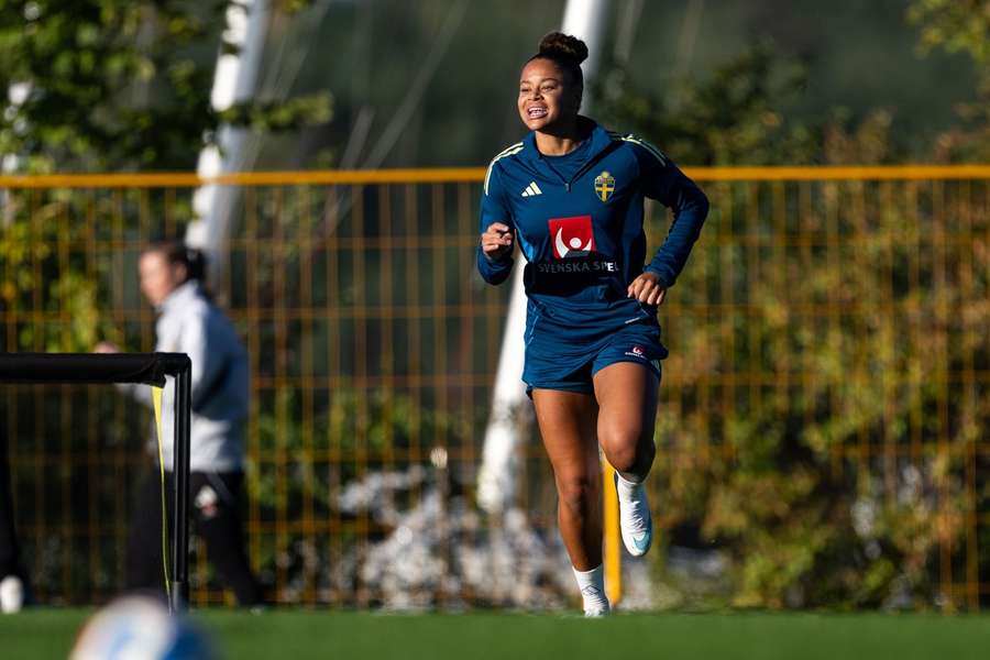 Schroder in Sweden training ahead of Lithuania tie Schroder in Sweden training ahead of Lithuania tie
