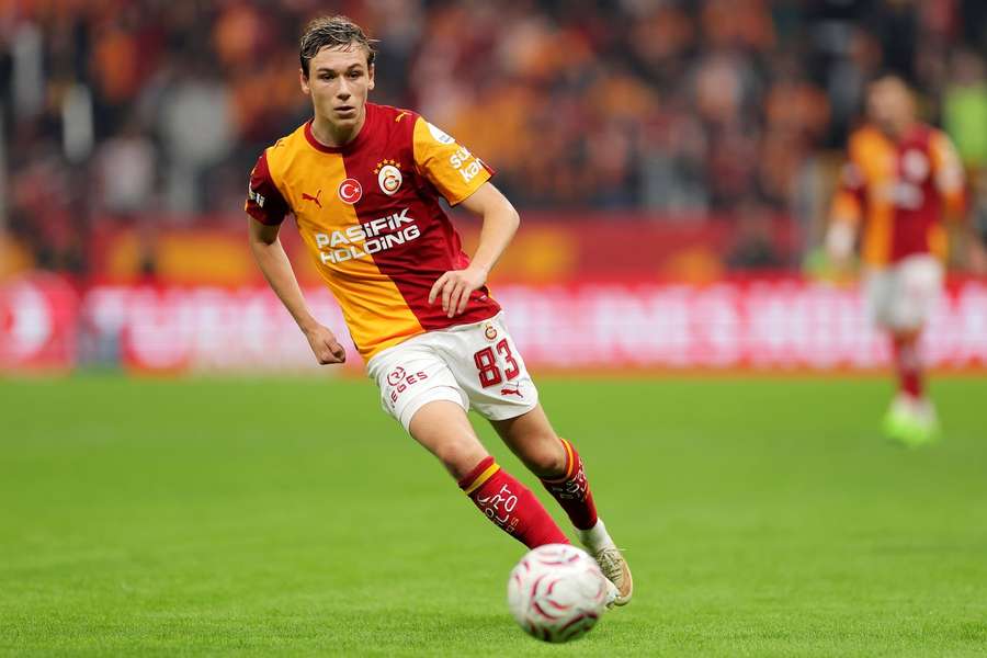 Galatasaray's Alexey Batrakov in action Galatasaray's Alexey Batrakov in action