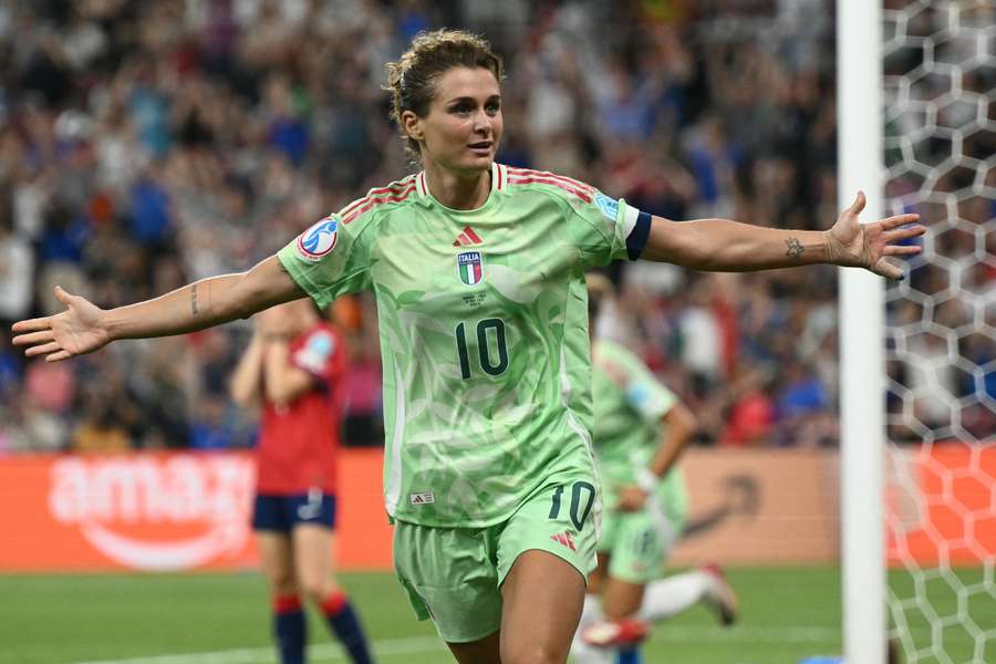 Cristiana Girelli celebrating a goal for Italy at EURO 2025