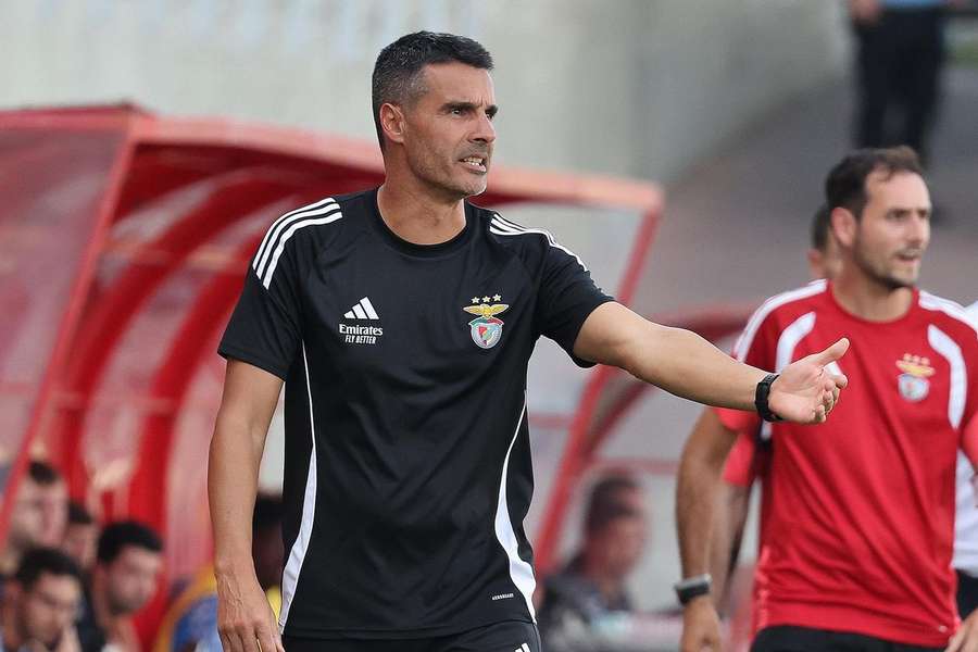 Nelson Verissimo on the touchline Nelson Verissimo on the touchline
