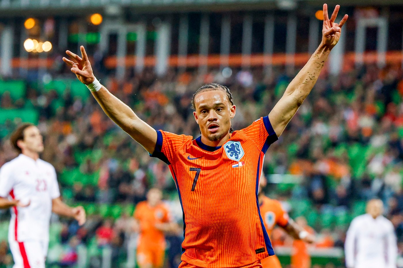 What La Masia graduate Xavi Simons could contribute to Hansi Flick&#39;s Barcelona