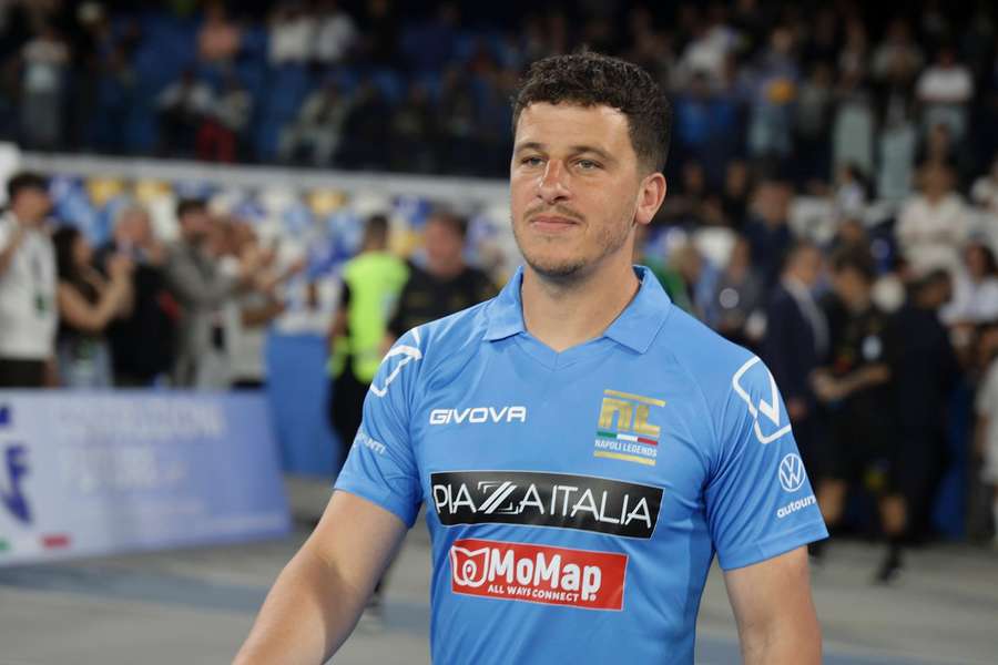 Diego Demme playing for Napoli legends Diego Demme playing for Napoli legends