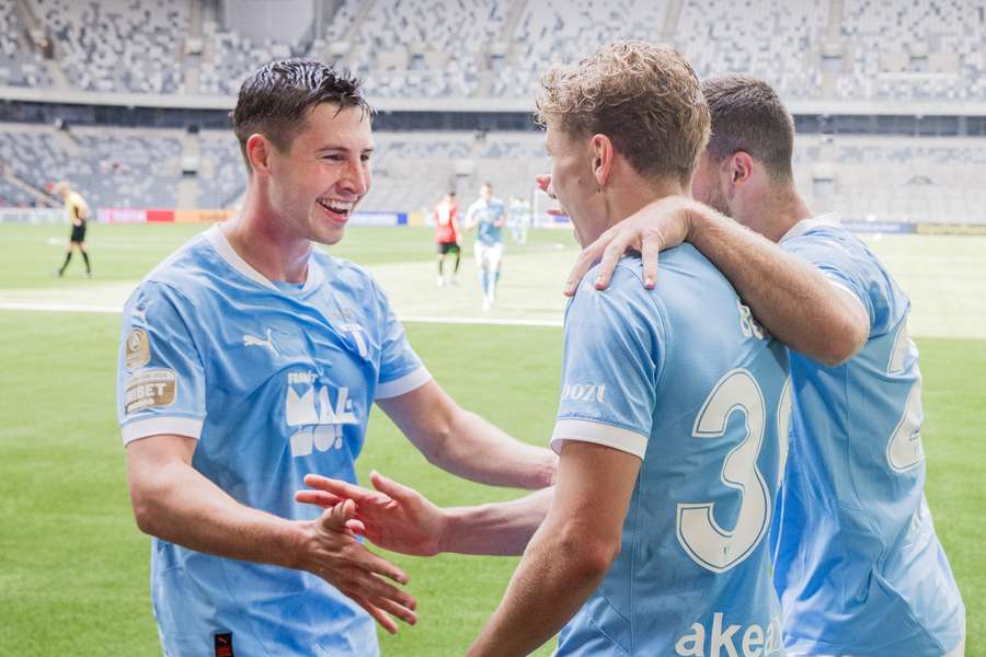 Malmo celebrate Hugo Bolin's opener against Brommapojkarna