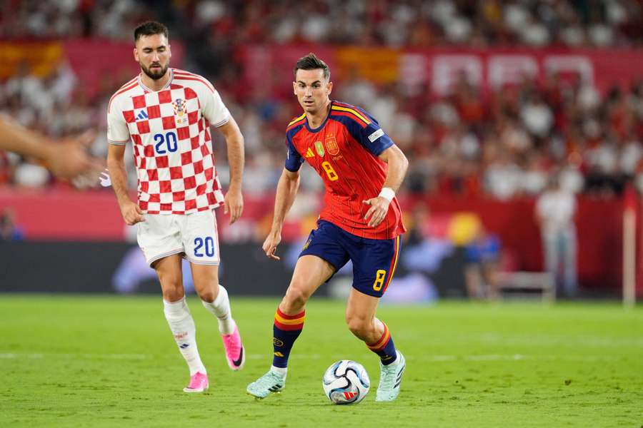 Fabian Ruiz in action for Spain