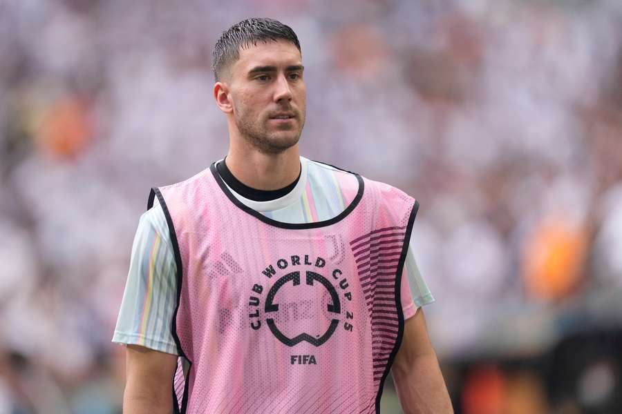 Juventus want to get rid of Vlahovic