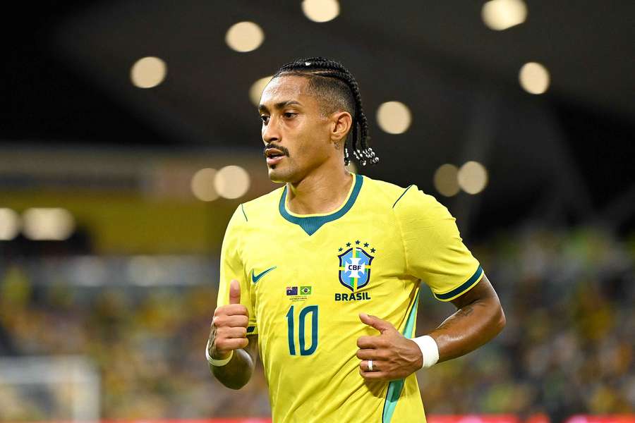 Raphinha left the Brazil national team squad on Wednesday as a precaution Raphinha left the Brazil national team squad on Wednesday as a precaution