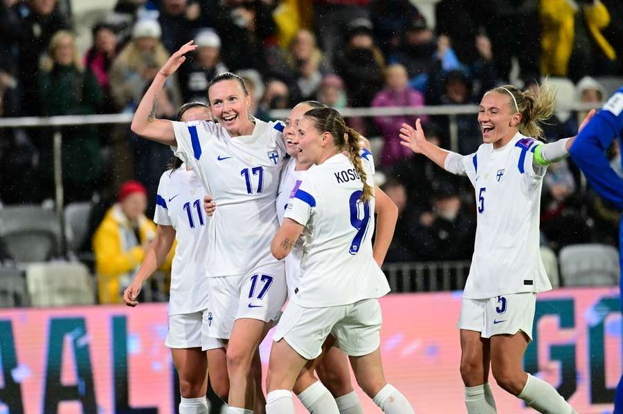 Finland celebrate their third goal scored by Sanni Franssi (17) Finland celebrate their third goal scored by Sanni Franssi (17)