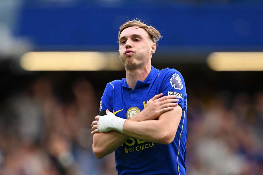 Cole Palmer has signed a one-year contract extension with Chelsea Cole Palmer has signed a one-year contract extension with Chelsea