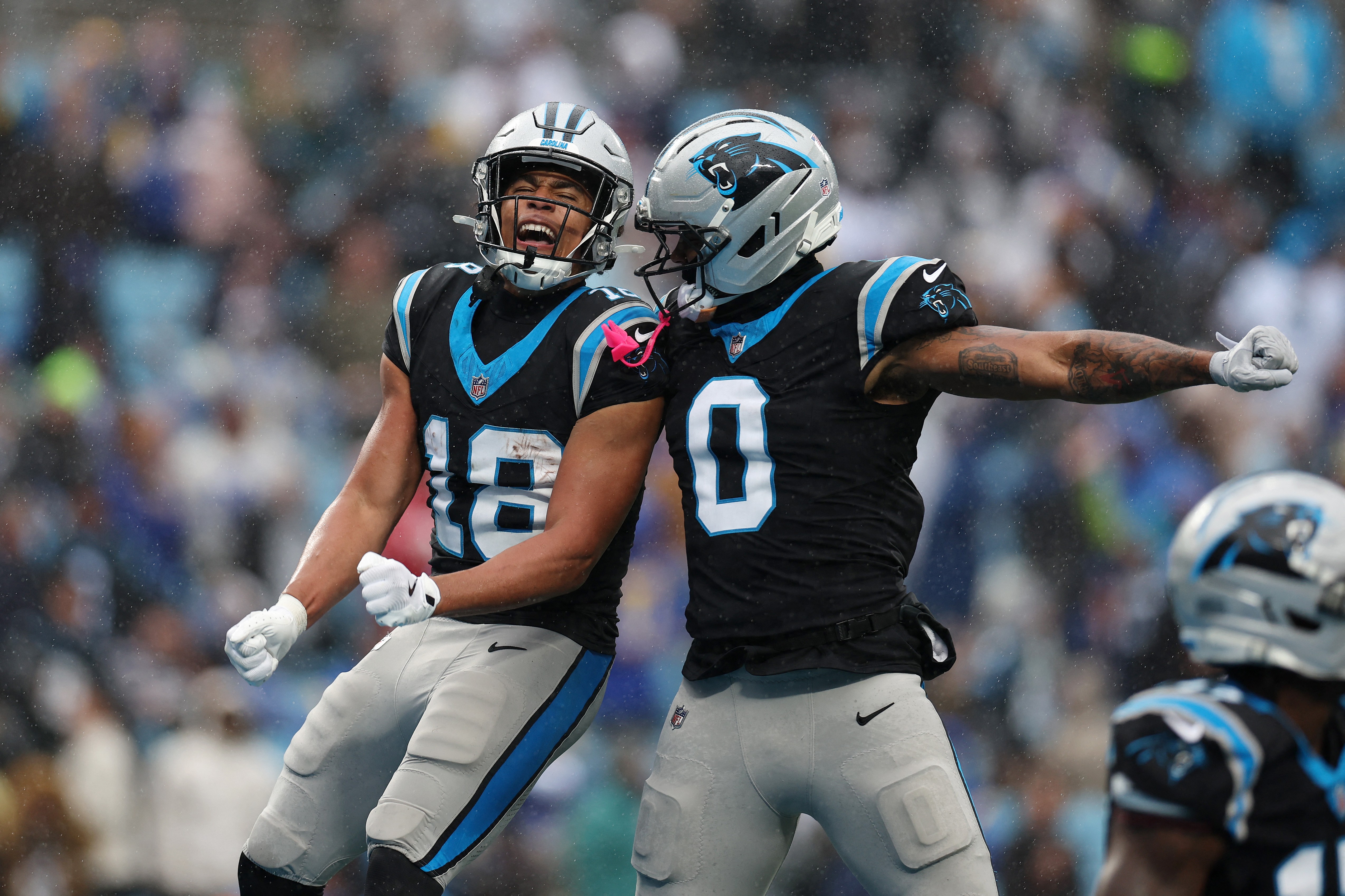 NFL roundup: Young leads Panthers to triumph over Rams, Jaguars secure another win