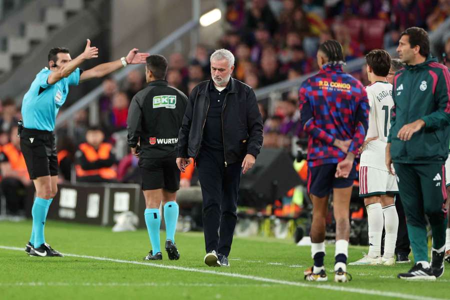 Jose Mourinho during El Clasico Jose Mourinho during El Clasico