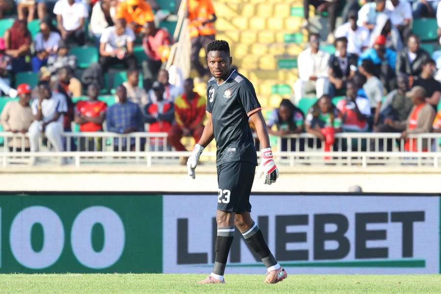Benni McCarthy defends goalkeeper Bryne Omondi. Benni McCarthy defends goalkeeper Bryne Omondi.