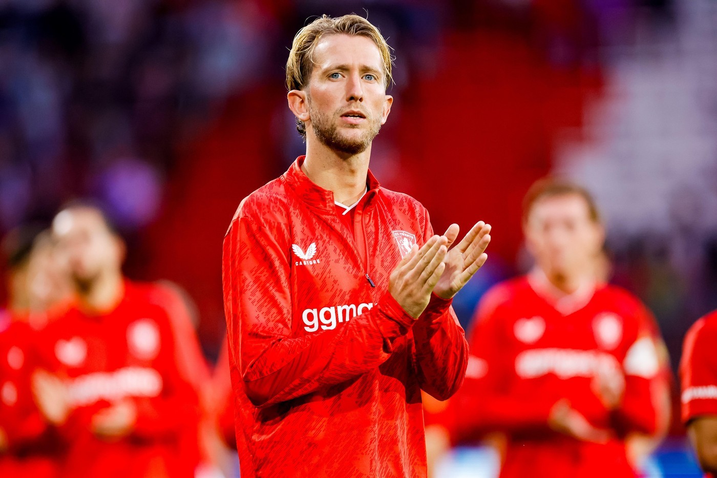FC Twente has officially announced the transfer of Michel Vlap to the Qatari club Al Ahli.