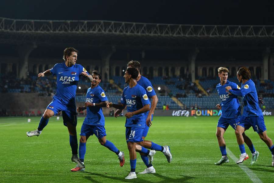AZ celebrate Valdemar Byskov's (L) goal against Ararat-Armenia AZ celebrate Valdemar Byskov's (L) goal against Ararat-Armenia