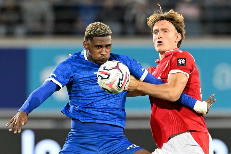 Gent's Josue Vergara and Standard Liege's's Ibe Hautekiet pictured in action Gent's Josue Vergara and Standard Liege's's Ibe Hautekiet pictured in action