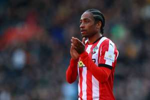 Kyle Walker-Peters has signed with West Ham on a free transfer after departing from Southampton.